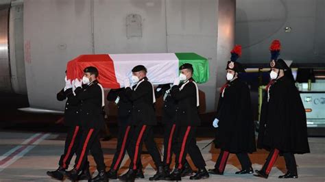 İ­t­a­l­y­a­,­ ­d­i­p­l­o­m­a­t­ı­n­ı­n­ ­ö­l­d­ü­ğ­ü­ ­s­a­l­d­ı­r­ı­y­l­a­ ­i­l­g­i­l­i­ ­B­M­­d­e­n­ ­d­e­t­a­y­l­ı­ ­b­i­l­g­i­ ­i­s­t­e­d­i­